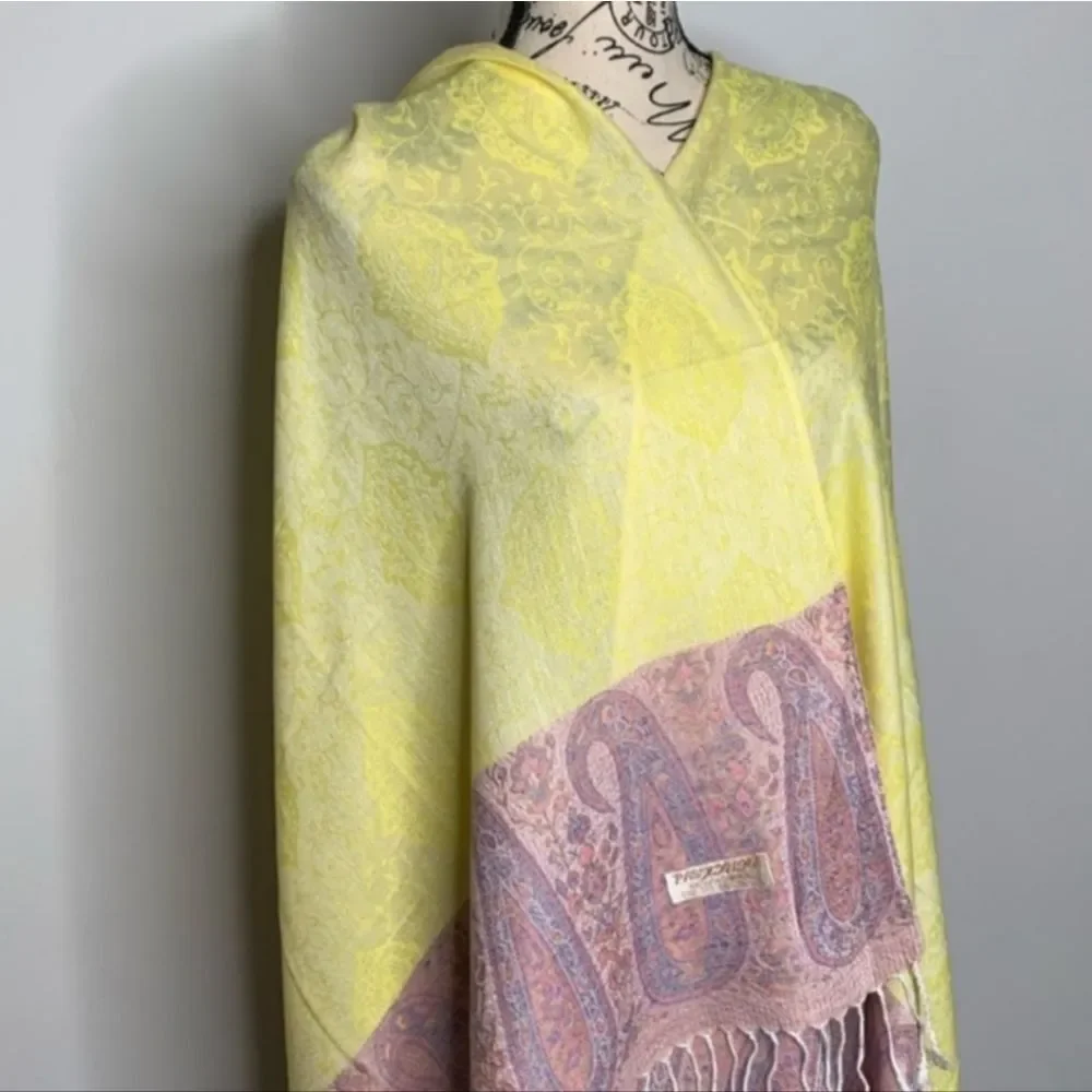 Beautiful yellow Multicolor Pashmina - Picture 2 of 6